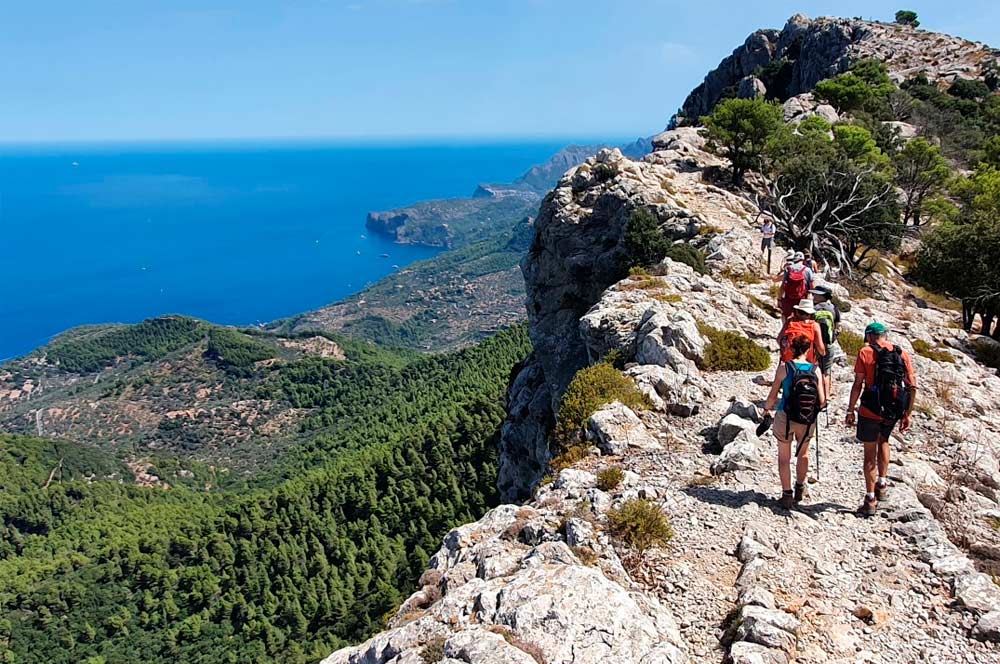 Deportes de aventura en Mallorca: Guía de los mejores senderos y rutas