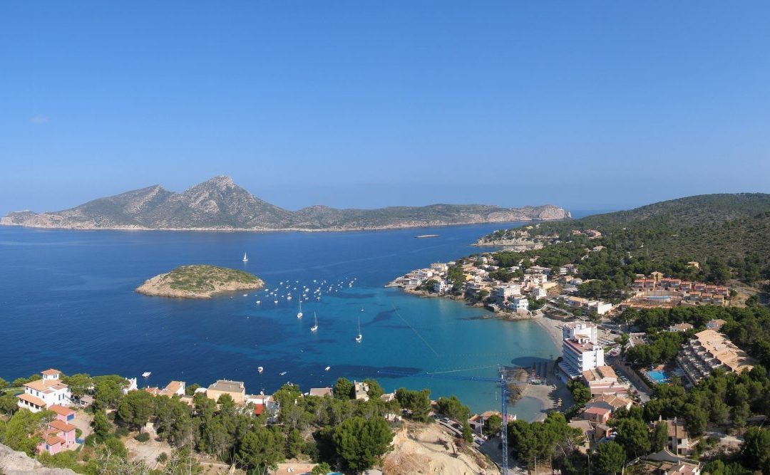 SANT ELM EN FAMILIA: playas tranquilas, planes sencillos y apartamentos junto al mar
